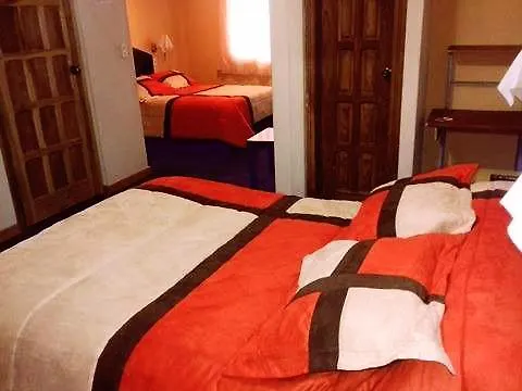 Hotel Aqua Hostal Mabel Cuenca